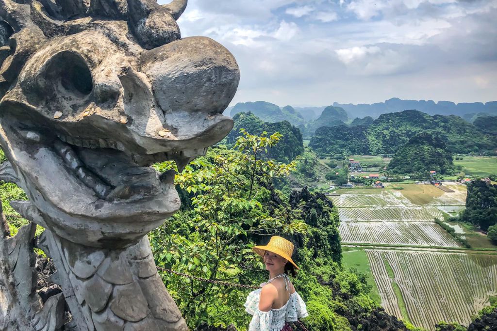Experience of self-sufficient Ninh Binh tourism in 2023