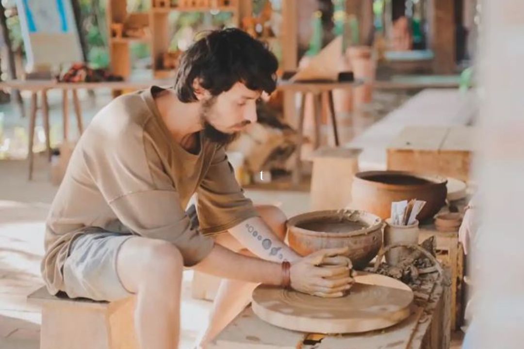 Experience of Bat Trang Travel – Exploring the Famous Pottery Village